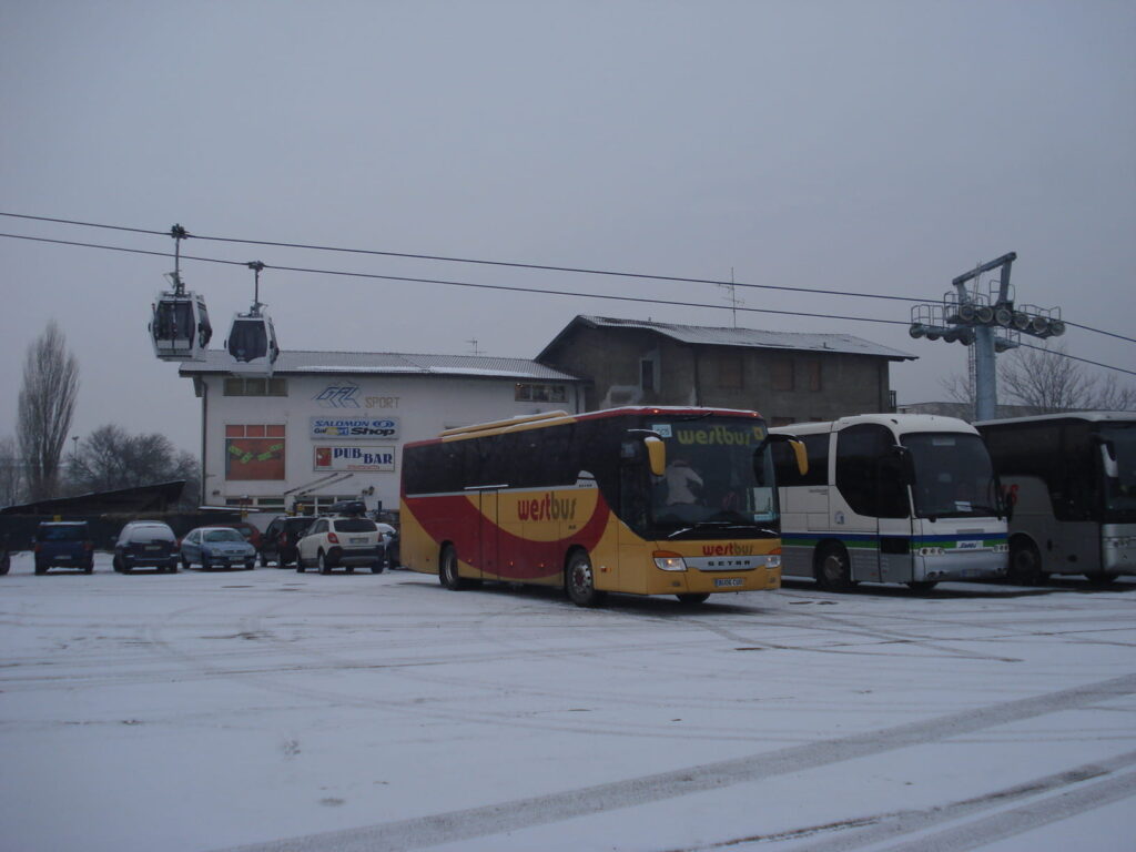 BU06 CUO, 2006 Setra S415GT – HD in Aosta Valley, Italy.